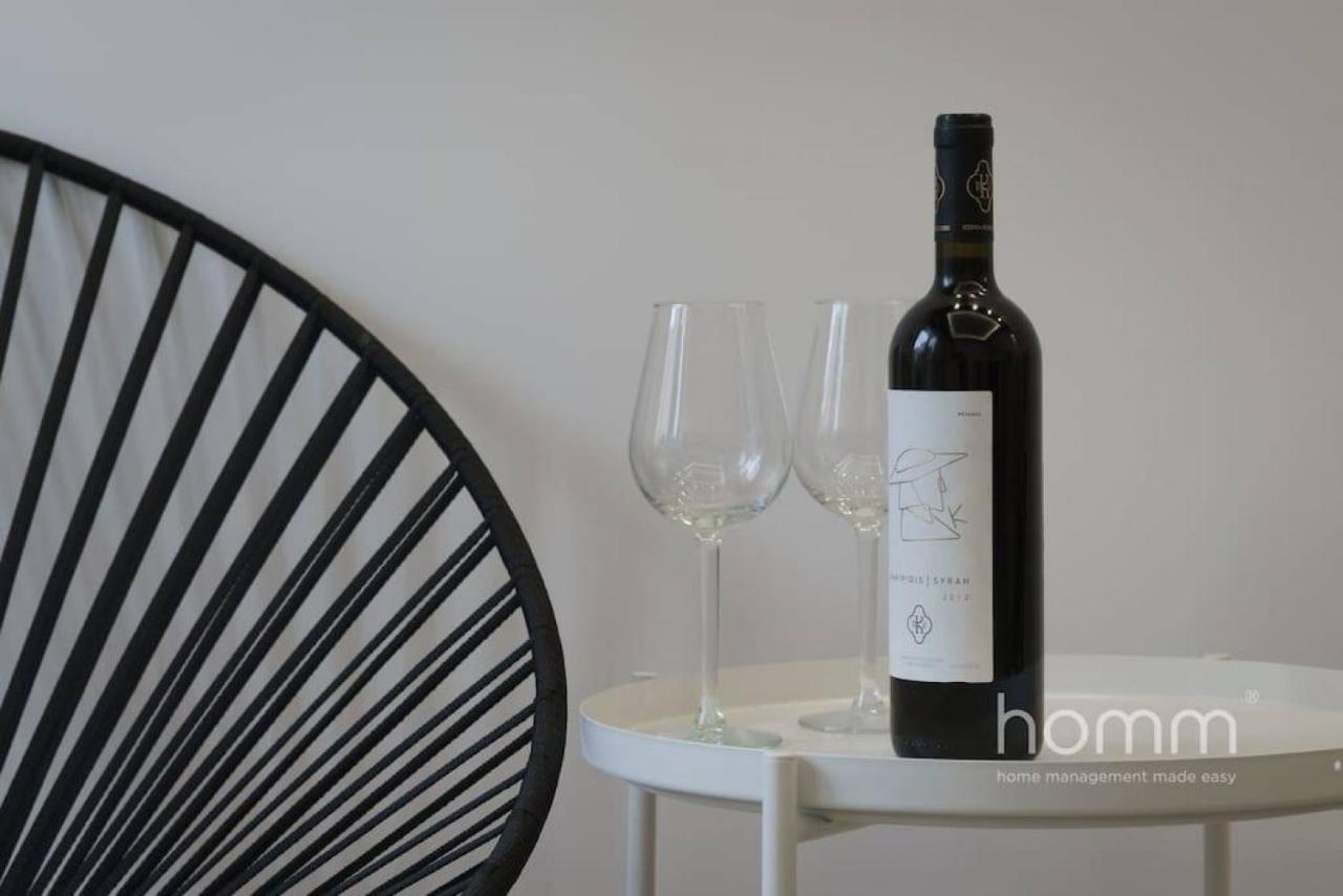 34Sqm Minimal Homm Apartment With Acropolis View Atina Dış mekan fotoğraf