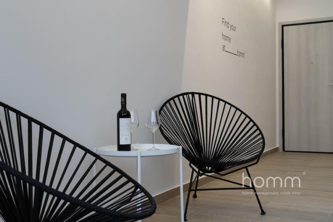 34Sqm Minimal Homm Apartment With Acropolis View Atina Dış mekan fotoğraf